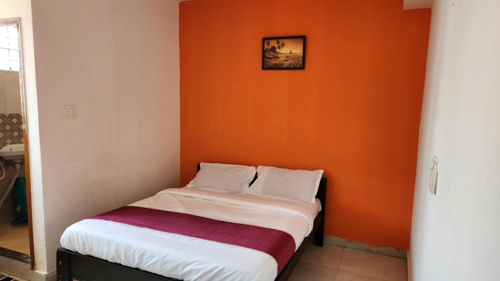 Hotel Varaha Residency à Mysore Extérieur photo