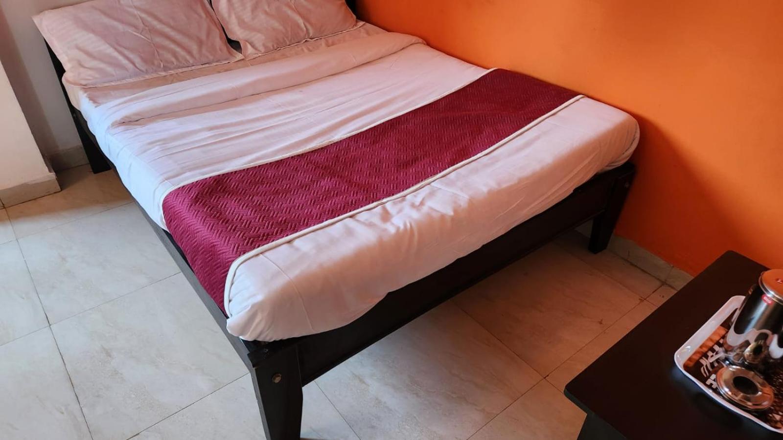 Hotel Varaha Residency à Mysore Extérieur photo